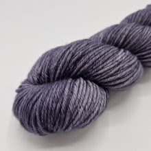Load image into Gallery viewer, Stone - 100% Merino Worsted