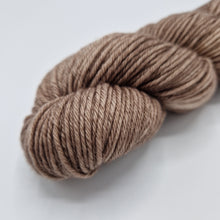 Load image into Gallery viewer, Walnut - 100% Merino Worsted