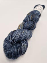 Load image into Gallery viewer, Crater - 100% Merino Worsted