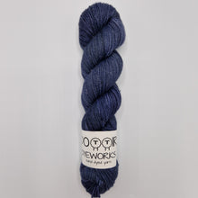 Load image into Gallery viewer, Midnight - Silver Sparkle 100g
