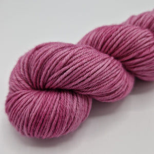 Be strong - 100% Merino Worsted