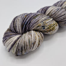 Load image into Gallery viewer, Hurricane - 100% Merino Worsted
