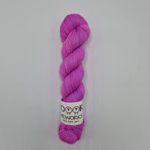 Load image into Gallery viewer, Pink riot - Tough Sock 100g