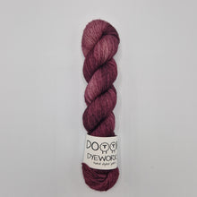 Load image into Gallery viewer, Sangria - 100% Merino