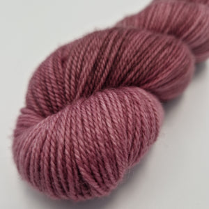 Stare at you - DK sock high twist
