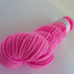 Barbie pink - 100% Merino Worsted