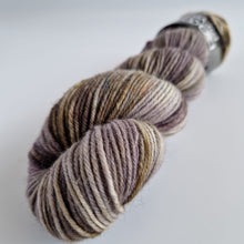 Load image into Gallery viewer, Hurricane - Highland Worsted