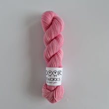 Load image into Gallery viewer, Pretty in pink - Silver Sparkle 100g