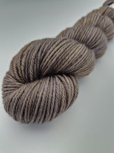 Load image into Gallery viewer, Clay - 100% Merino Worsted
