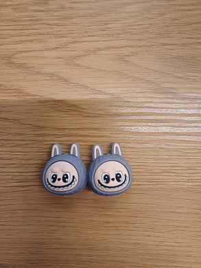 Lykkjustopparar - grár labubu