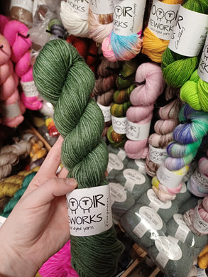 Evergreen - Silver Sparkle DK 100g