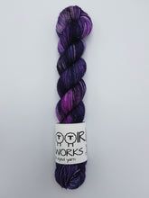Load image into Gallery viewer, Purple dreams - Silver Sparkle 50g